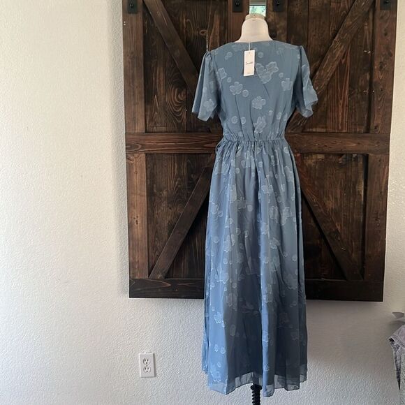 NWT Simplee Short Sleeve Wrap Maxi Dress V Neck Burnout Floral Formal Dress - Picture 6 of 14